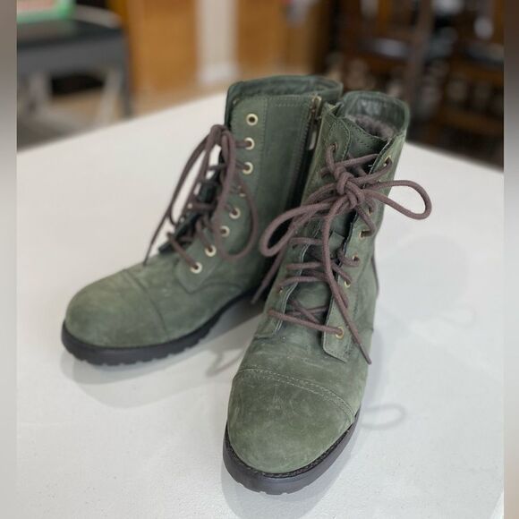 Ugg Australia Womens Boot Olive Green Kilmer Military Water Resistant Size 8 - Picture 1 of 7